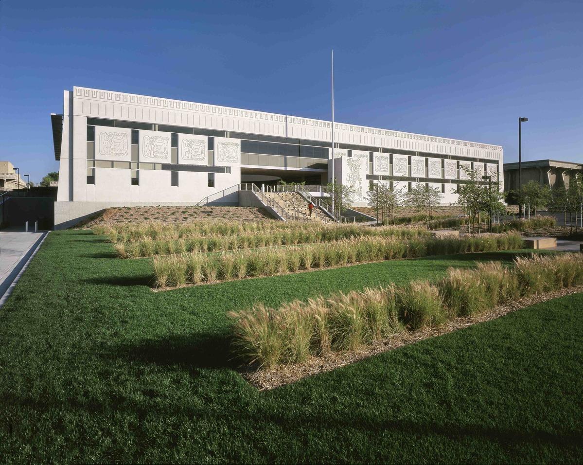 Southwestern College LRC TK1SC